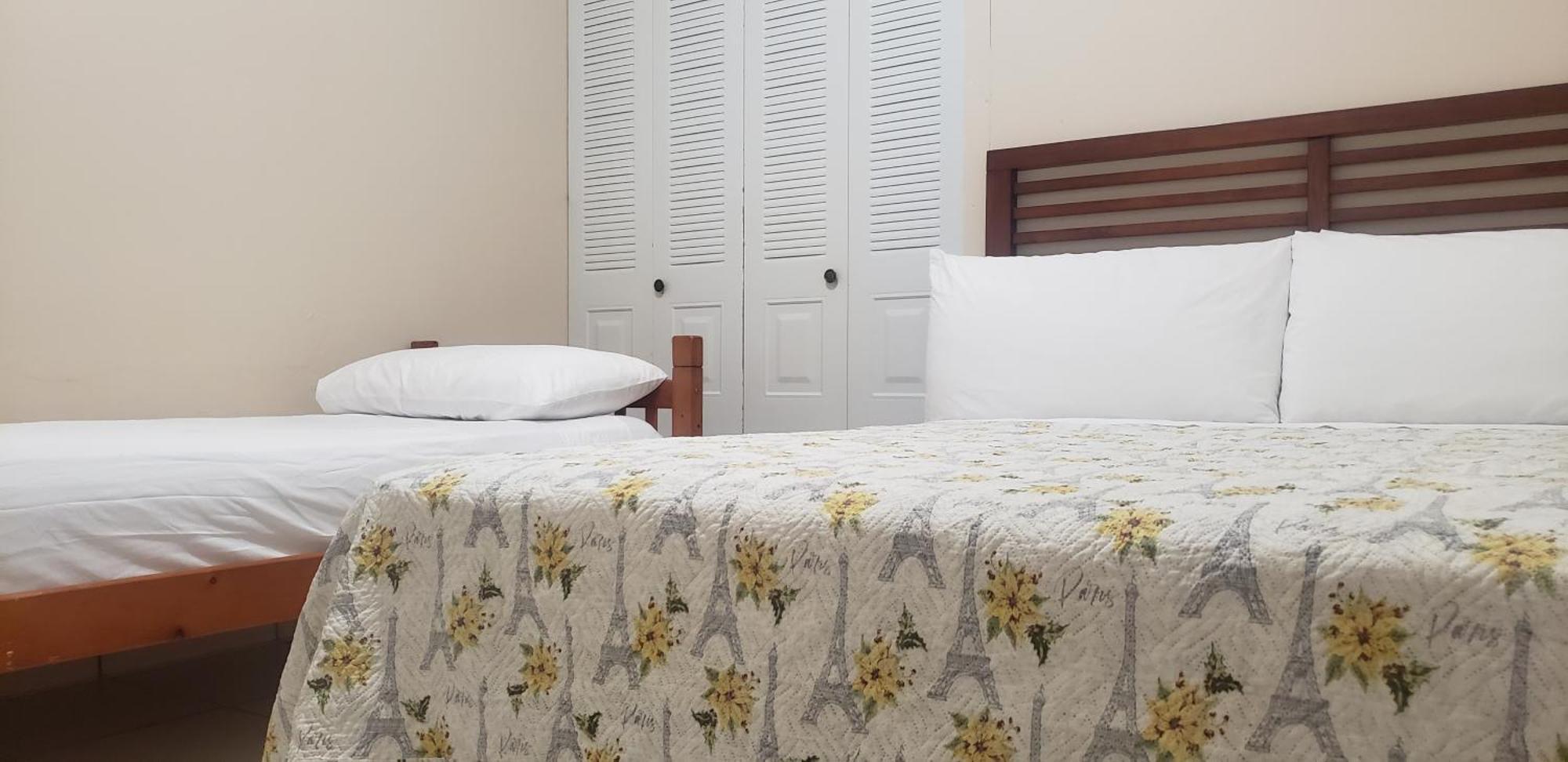 Discovery Beach Apartments Aguada Pokoj fotografie